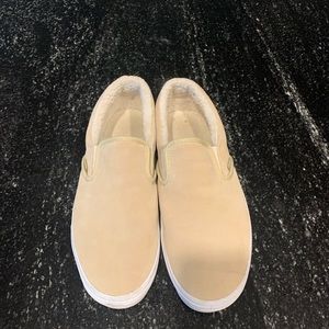 Men’s Vans size 12-furry lining